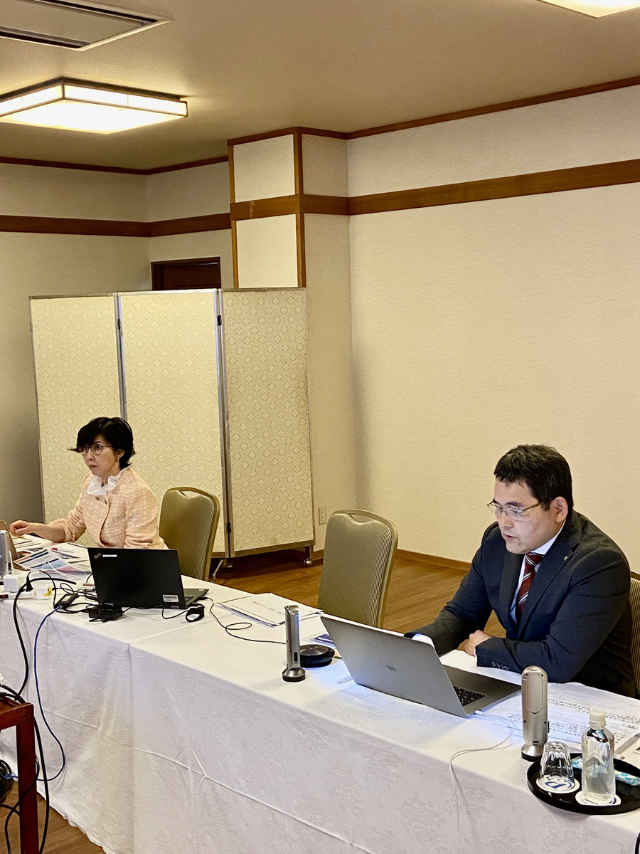 82b96925e7e94fbc864c829cfc424ecf_1 82b96925e7e94fbc864c829cfc424ecf_1